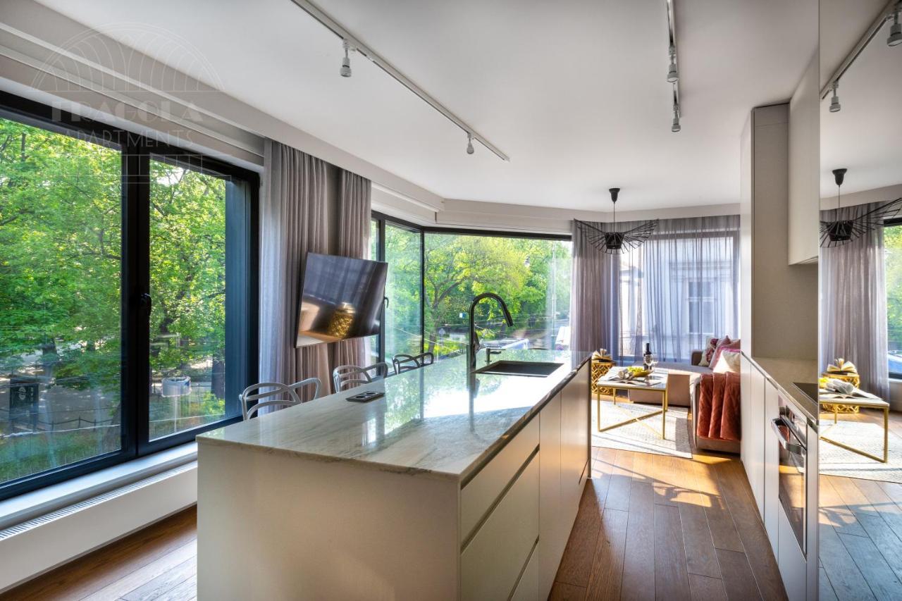 Modern View Of Planty Park Daire Krakow Dış mekan fotoğraf