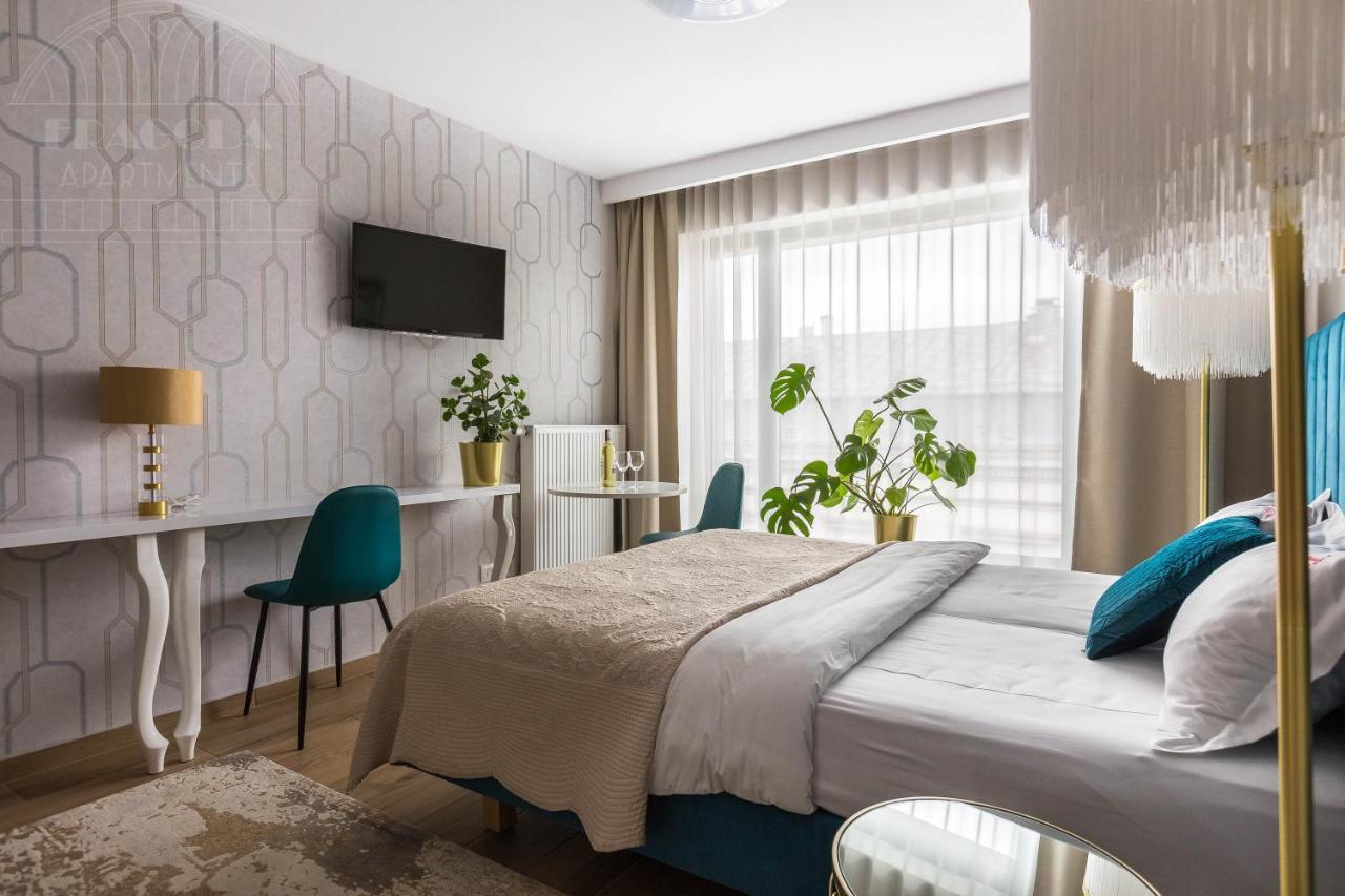 Modern View Of Planty Park Daire Krakow Dış mekan fotoğraf